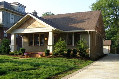 Traditional exterior home idea in Nashville