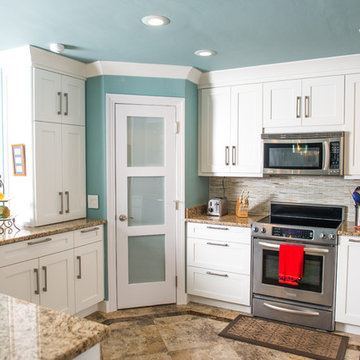 Quiet Charming Beautiful Kitchen