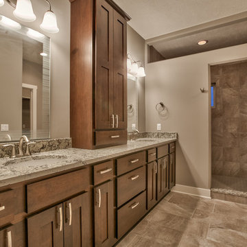 7010 South 201 Street (Ridgefield - 2,063 SF)