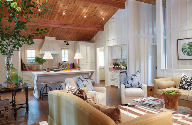 Farmhouse by Studio C Architecture & Interiors