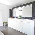 Jack & Jill Bathroom Addition - Traditional - Bathroom - New York - by