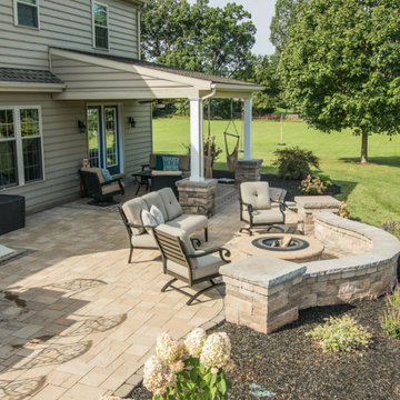 Outdoor Kitchen With Grill