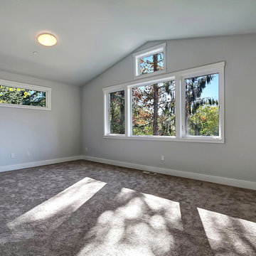 NE 10th - Bellevue Bonus Room