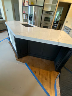 Statuary Prime Quartz Countertops - Counter Craft