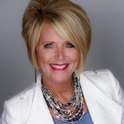 Kelly Bock's photo