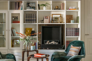 Living room photo in Moscow