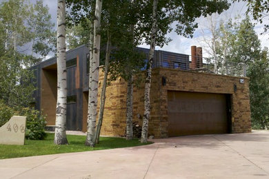 Minimalist exterior home photo in Denver