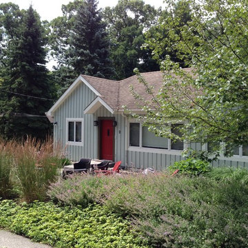 Compact Front Yard