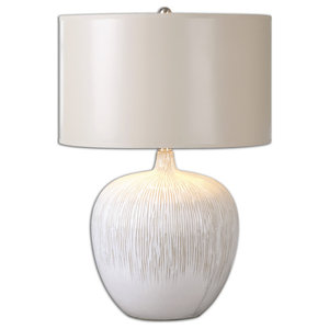 Cyan Design 06562 Eire Table Lamp