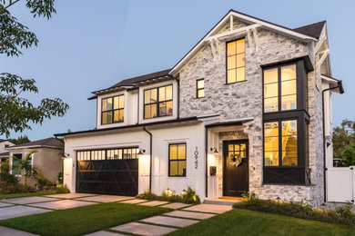 Country exterior home photo in Los Angeles