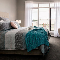 Display Home - Belle Vue - Bed Accessories