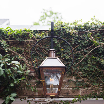 French Quarter Yoke Hanger