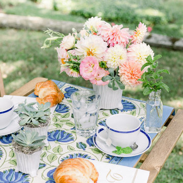 Slow Flowers August 2019 Inspiration: Summer Dahlias