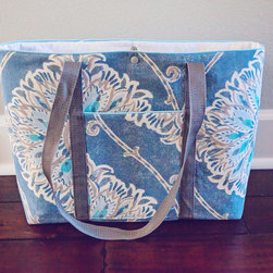 Large Tote Bag - Lifestyle And Leisure
