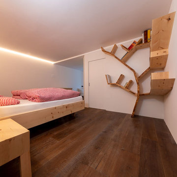 Küche in Altholz, begehbarer Schrank - Cucina in legno vecchio, cabina armadio