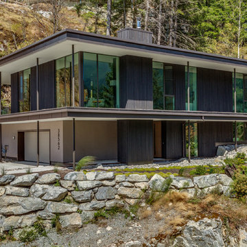 Cabin in the Woods, Squamish - West Coast Modern