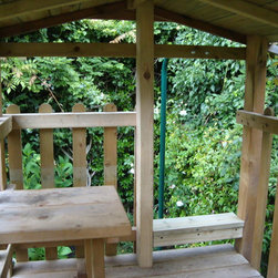Small Play den with sandpit. - Outdoor Playhouses