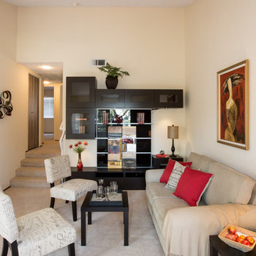 Helping Julie rent her really nice Condo