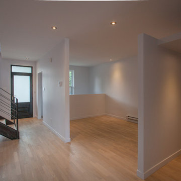 5651 St-Urbain, Mile-End Montreal, vintage duplex conversion to modern row house