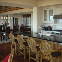 white cabinet kitchens