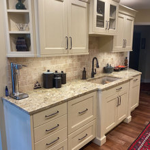 Castle Park Kitchen Cupboards & Pantry