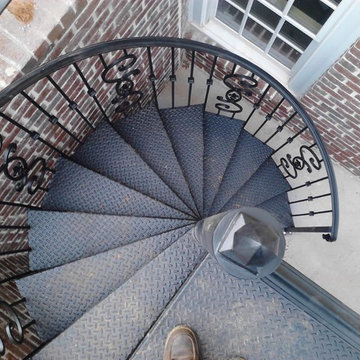 Spiral Staircase / Metal Stairs