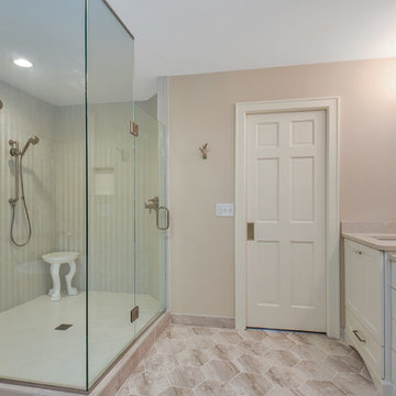 Luxurious Bathroom Retreat