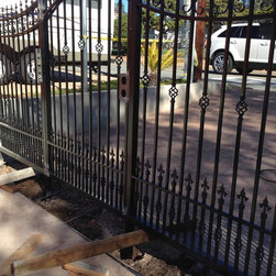 Driveway Gate Installation - Home Fencing And Gates
