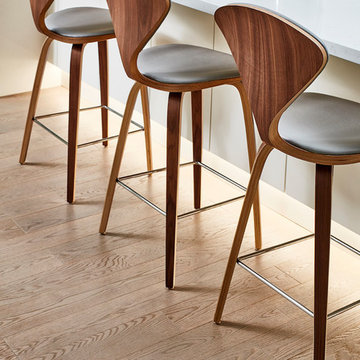 Kitchen | Nostalgia | Authentik | Red Oak | Wire Brushed