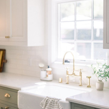 The Shabby-Chic Charmer