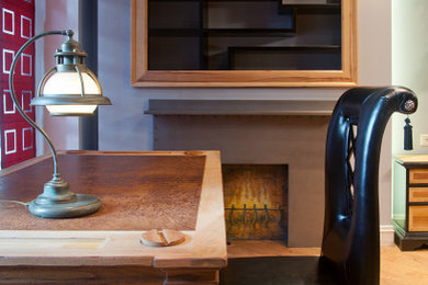 Example of an eclectic home office design in Moscow