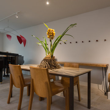 Palm Springs Contemporary Condominium