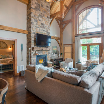 Beautiful lakefront Timber Frame