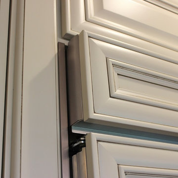 Mixed Materials Make New Traditional Impact