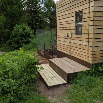 Garden & Chicken Coop