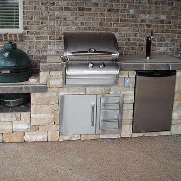 Outdoor Kitchens