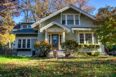 Example of a classic exterior home design in New York