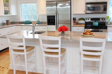Kitchen photo in Other