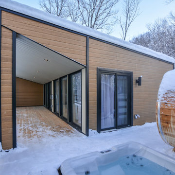 Ushuaia Pod Exterior by Lofty Pods