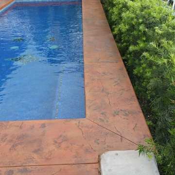 concrete pool deck restaining