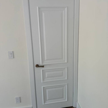 Royal collection White Enamel 9833