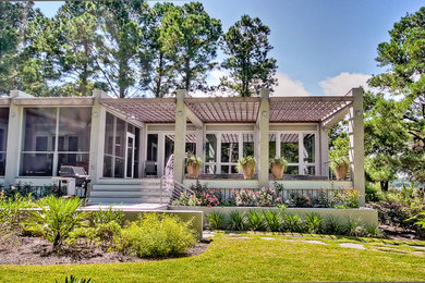 Contemporary exterior home idea in Charleston
