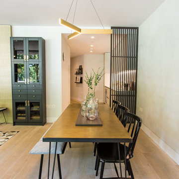 Hoxton Press