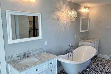 Inspiration for a transitional bathroom remodel in New York