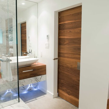 Modern Marble Bathroom