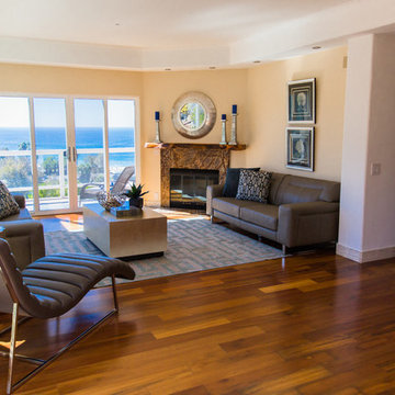 Staged Modern Condo in Laguna Beach