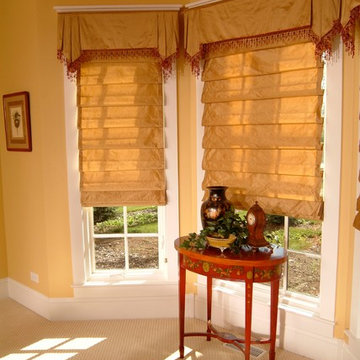 Roman Shades/Vignette