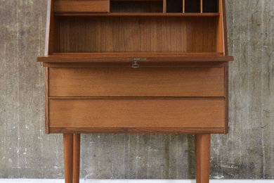 60er TEAK SEKRETÄR KOMMODE DANISH 60s CABINET