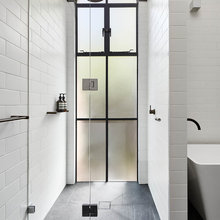 Darwin bathroom