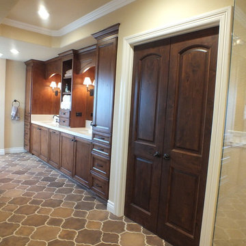 Old California Master Bath